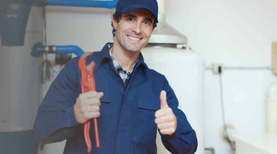 Professional water heater repair in Saunemin, IL
